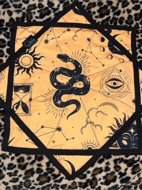 Celestial Snake Flowstar